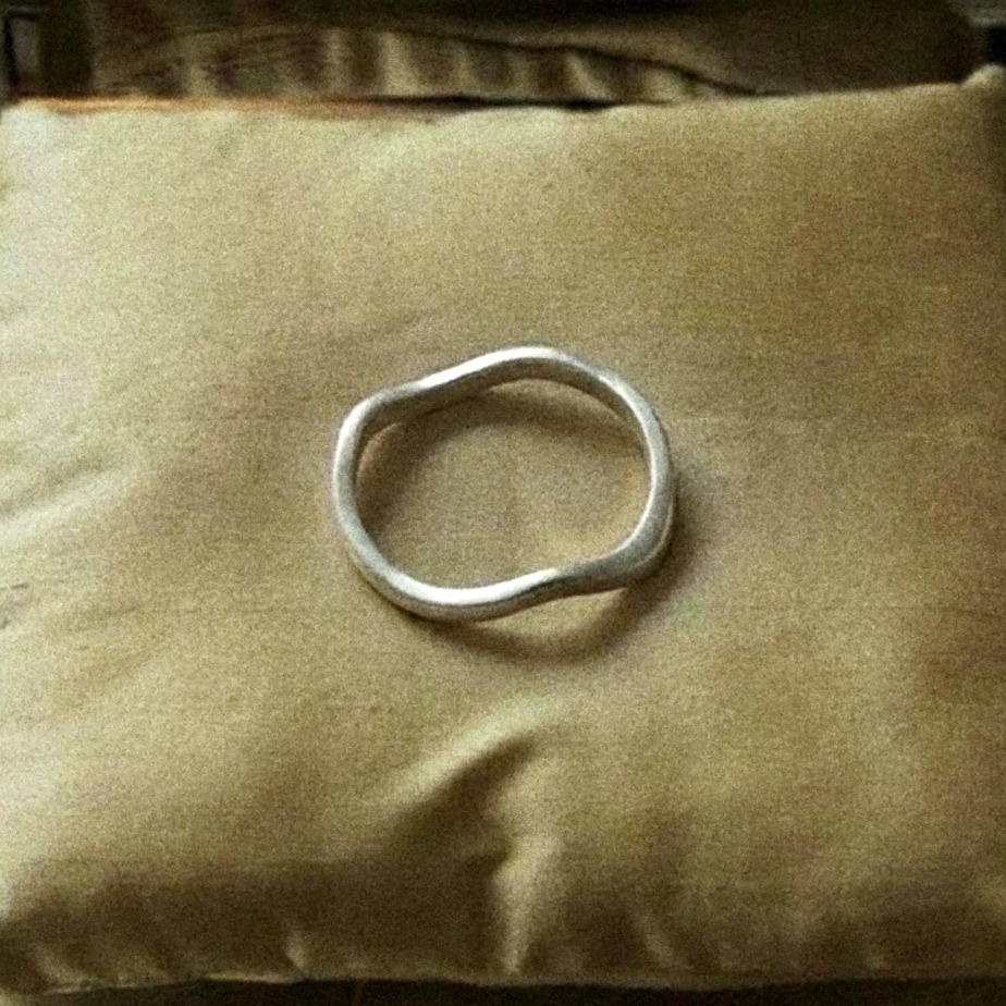 Handcrafted Wave Band Silver Ring — original detail