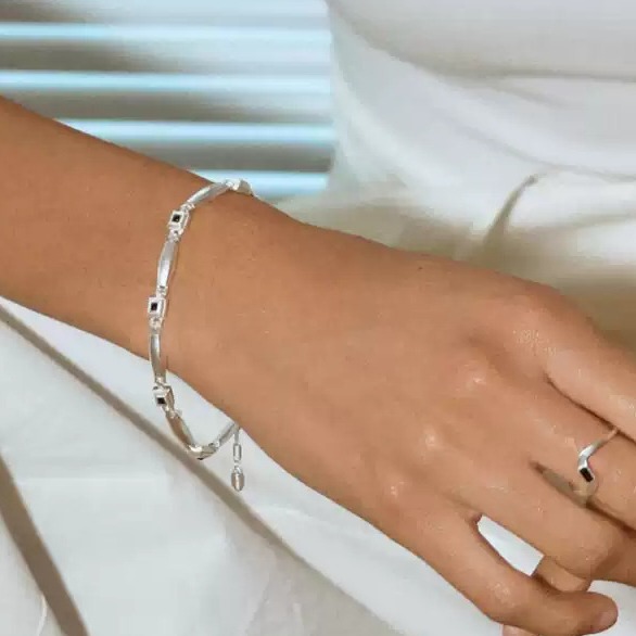 Vintage Black Onyx 925 Sterling Silver Bracelet — original source image