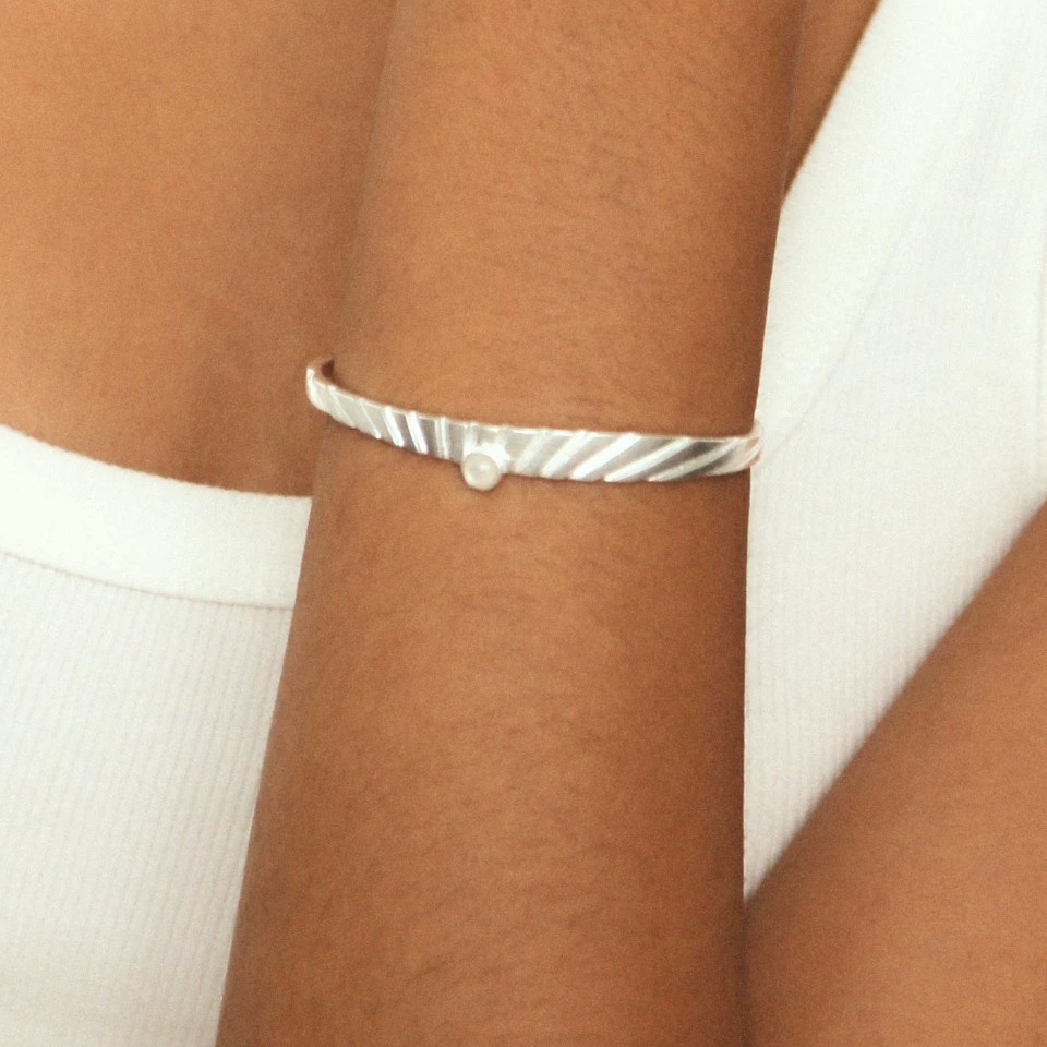 Neo-Vintage Sterling Silver & Mother of Pearl Bracelet — original source image