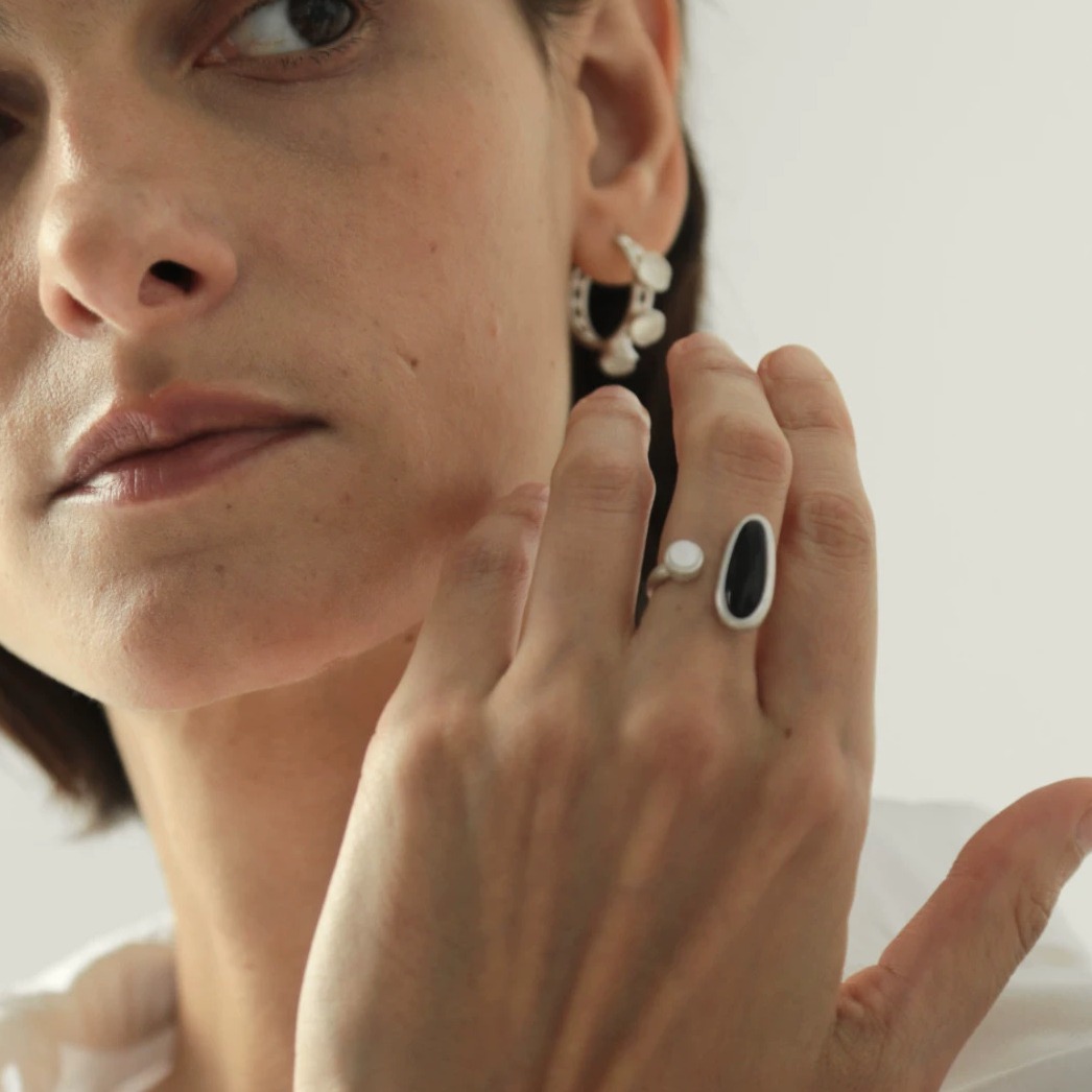 Minimalist Black Onyx and Mother-of-Pearl Open Ring in Sterling Silver — original source image