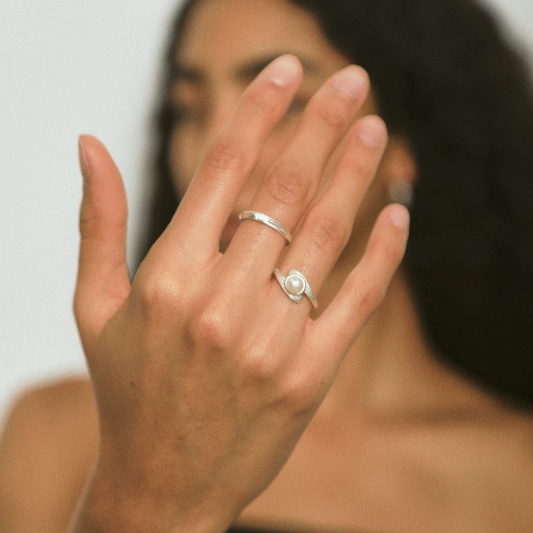 Handcrafted 925 Sterling Silver and Pearl Ring — original source image