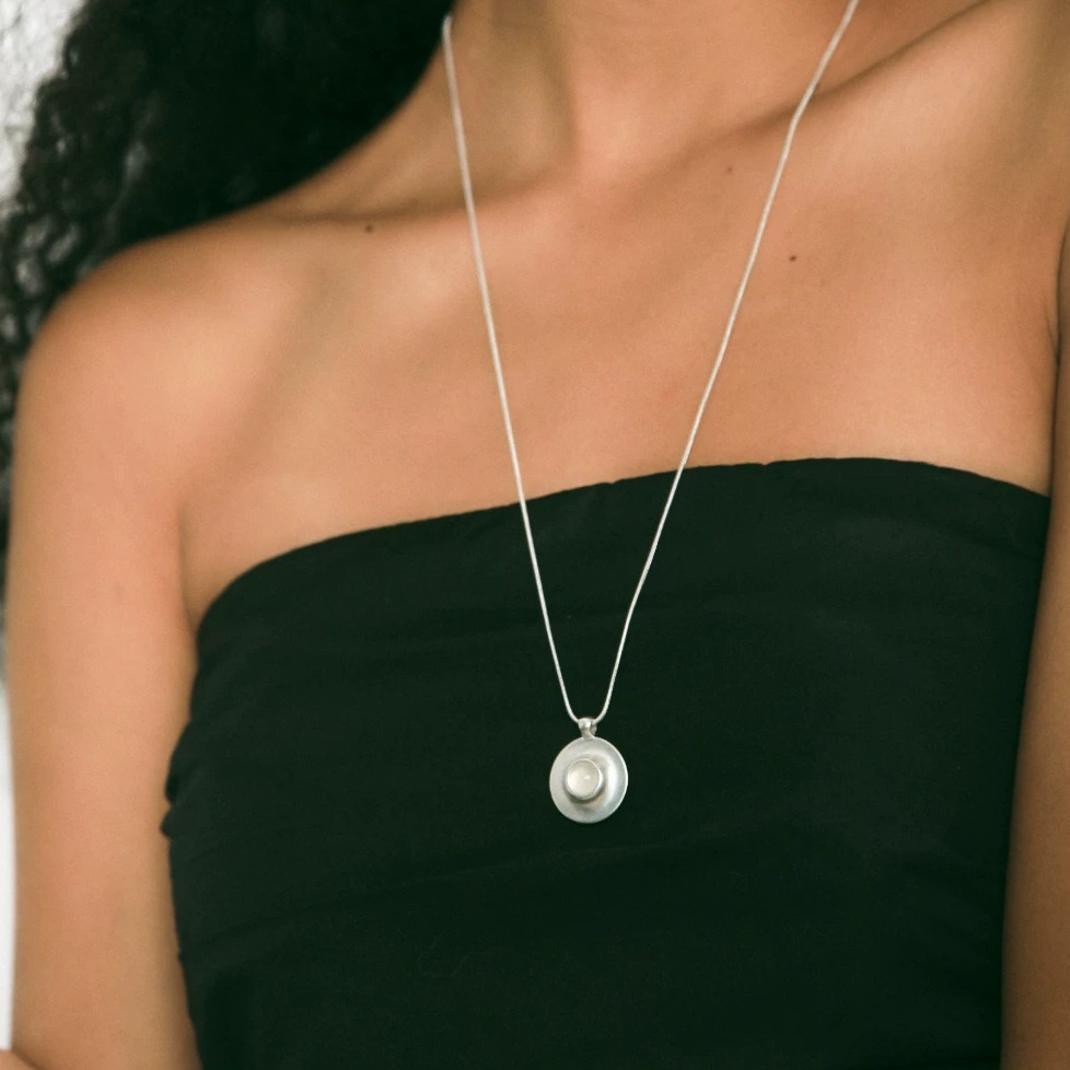 White Agate Sterling Silver Necklace — original source image