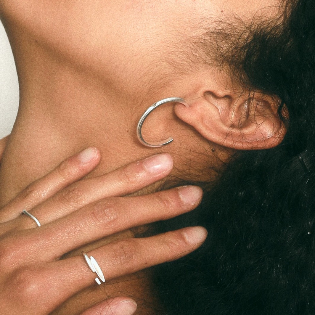 Minimalist Retro 925 Sterling Silver Hoop Earrings by LOPHNE — original source image