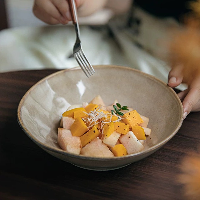 Irregular Vintage-Style Ceramic Salad Bowl - 7.5" product view