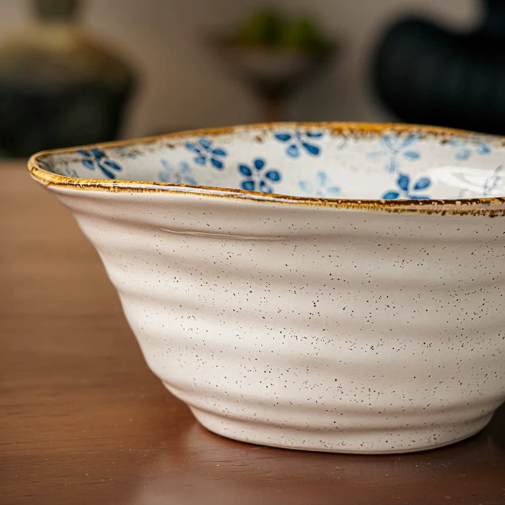 Handcrafted Spiral Ceramic Soup Bowl - 7.5 Inch, 820ml Large Capacity product view