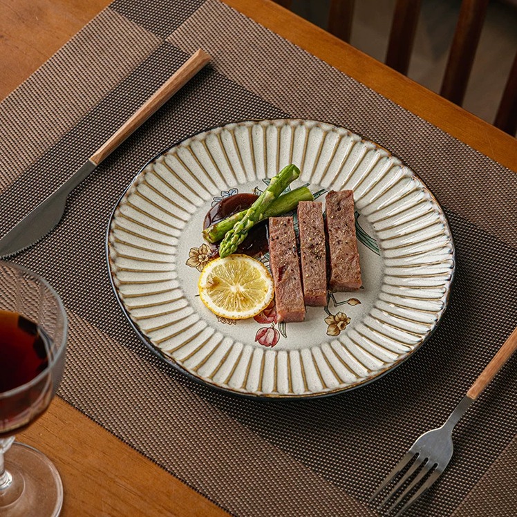 Linsen Ceramics Irregular Vintage-Style Ceramic Plate product view