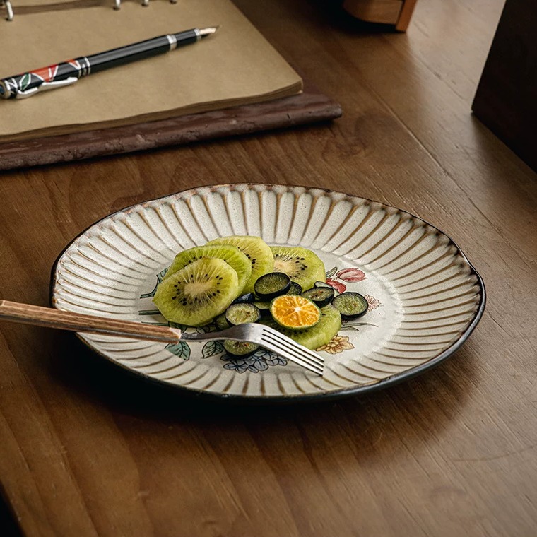 Linsen Ceramics Irregular Vintage-Style Ceramic Plate product view